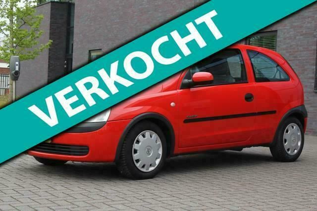 Rood Gebruikt 2001 Opel Corsa Comfort Hatchback | € 1.795 (Eerlijke prijs) - Afbeelding 1/4