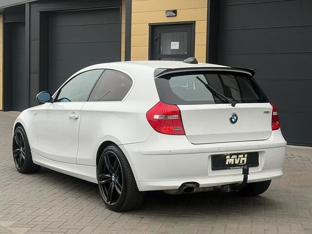 Occasion BMW 118 143 PK (105 kW) 2009 Wit Hatchback