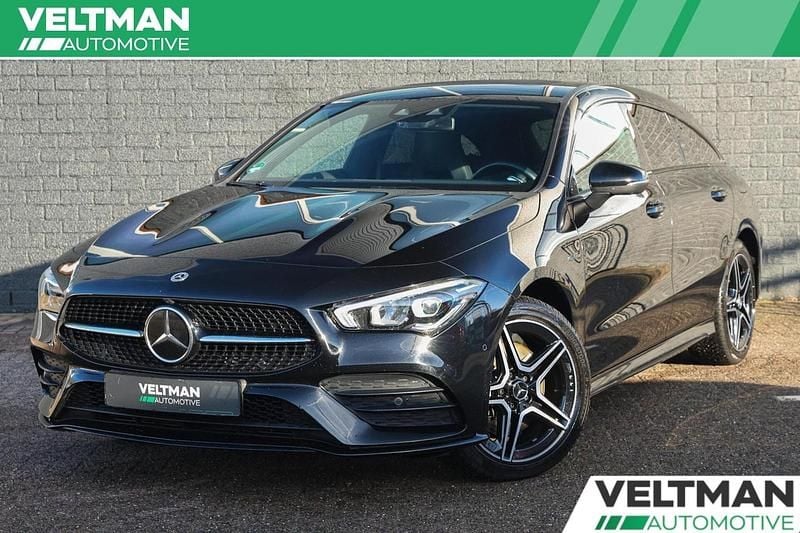 Occasion Mercedes CLA250e Shooting Brake AMG line 218 PK (160 kW) 2021 Zwart Stationwagen