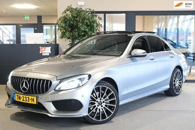 Grijs Occasion 2016 Mercedes C200 AMG Sedan | € 21.950 (Goede deal) - Afbeelding 1/4