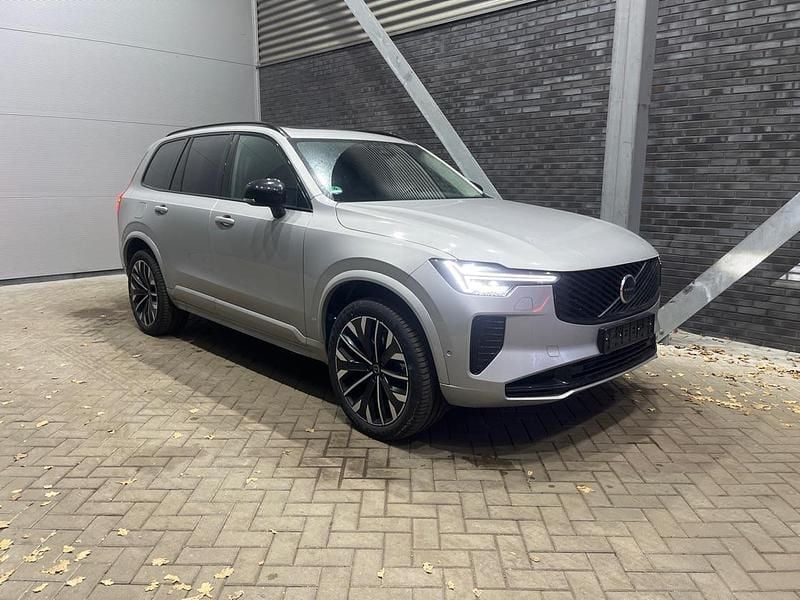 Zilver Nieuw 2025 Volvo XC90 Plus SUV | € 74.700 (Super prijs) - Afbeelding 1/1