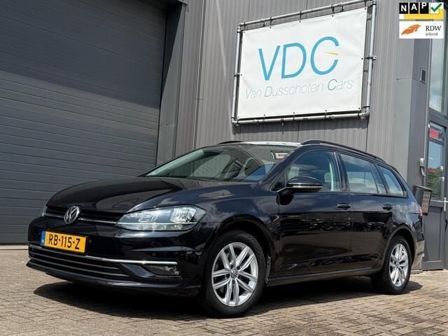 Zwart Gebruikt 2017 VW Golf VII Comfortline Stationwagen | € 8.950 (Eerlijke prijs) - Afbeelding 1/4