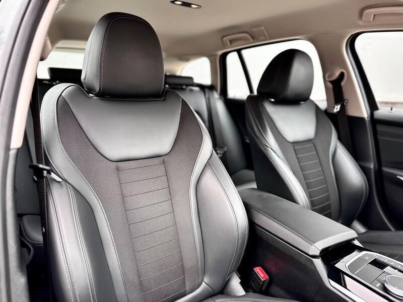 Occasion BMW 330 293 PK (215 kW) 2021 Grijs Stationwagen