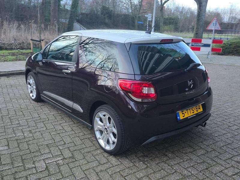 Occasion Citroën DS3 Business Class 82 PK (60 kW) 2014 Paars Hatchback