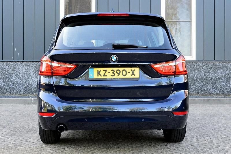 Occasion BMW 218 Executive 136 PK (100 kW) 2017 Blauw Stationwagen