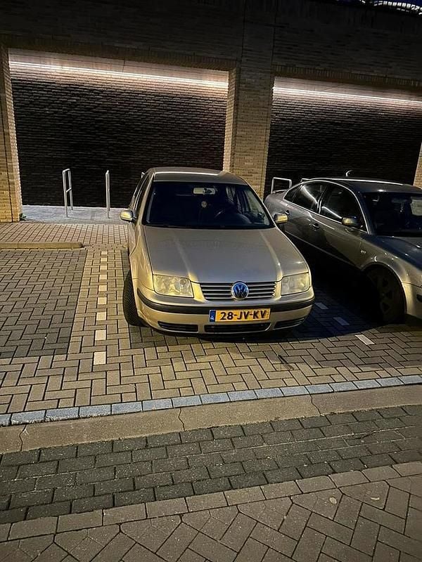 Occasion 2002 VW Bora | € 550 (Super prijs) - Afbeelding 1/1