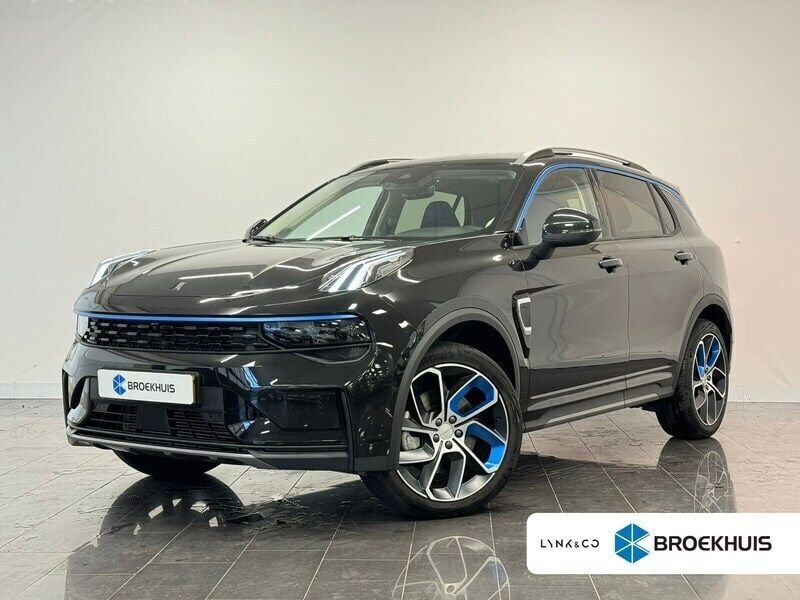 Zwart Gebruikt 2024 Lynk & Co 01 SUV | € 31.950 (Eerlijke prijs) - Afbeelding 1/4