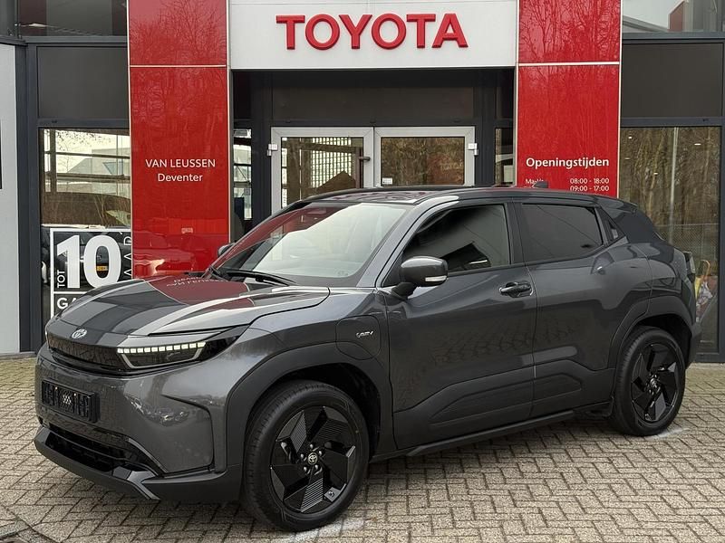Nieuw Toyota Urban Cruiser 11 kW (15 PK) 2026 Overig SUV