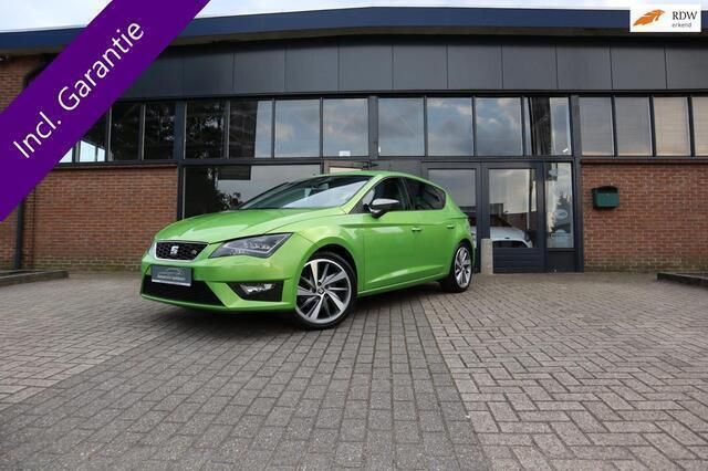 Groen Gebruikt 2014 Seat Leon ST Business Stationwagen | € 13.450 (Goede deal) - Afbeelding 1/4