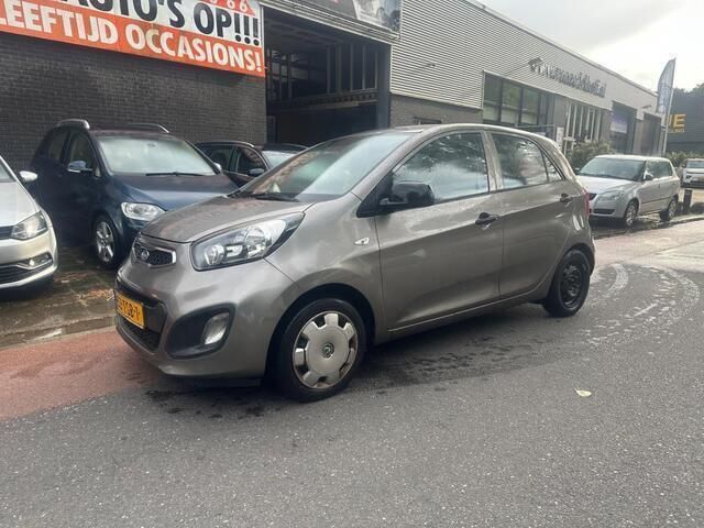 Grijs Gebruikt 2012 Kia Picanto Comfort Hatchback | € 3.950 - Afbeelding 1/4
