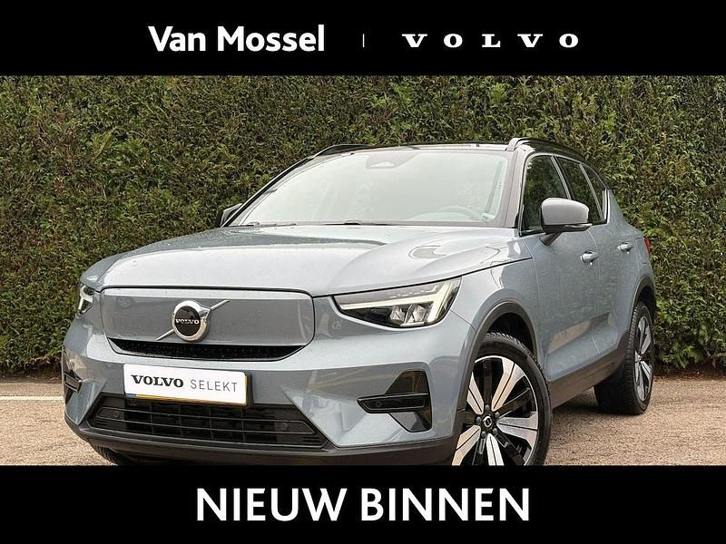 Grijs Occasion 2023 Volvo XC40 Plus SUV | € 33.940 (Super prijs) - Afbeelding 1/4
