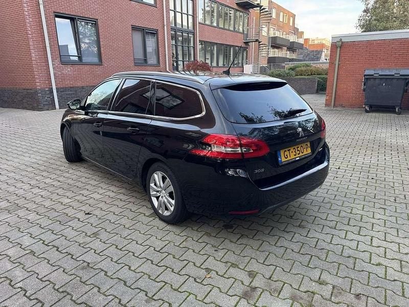 Occasion Peugeot 308 120 PK (88 kW) 2015 Zwart MPV