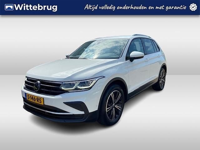 Wit Gebruikt 2022 VW Tiguan Business SUV | € 31.950 (Goede deal) - Afbeelding 1/2