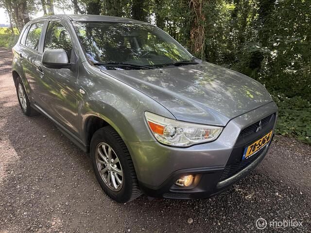 Grijs Gebruikt 2011 Mitsubishi ASX SUV | € 3.900 - Afbeelding 1/4