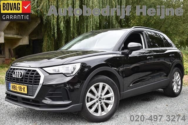 Zwart Occasion 2022 Audi Q3 Proline SUV | € 31.445 (Goede deal) - Afbeelding 1/4