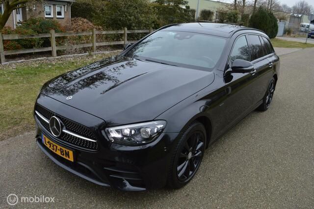 Occasion Mercedes 300 Business 193 PK (141 kW) 2020 Zwart Stationwagen