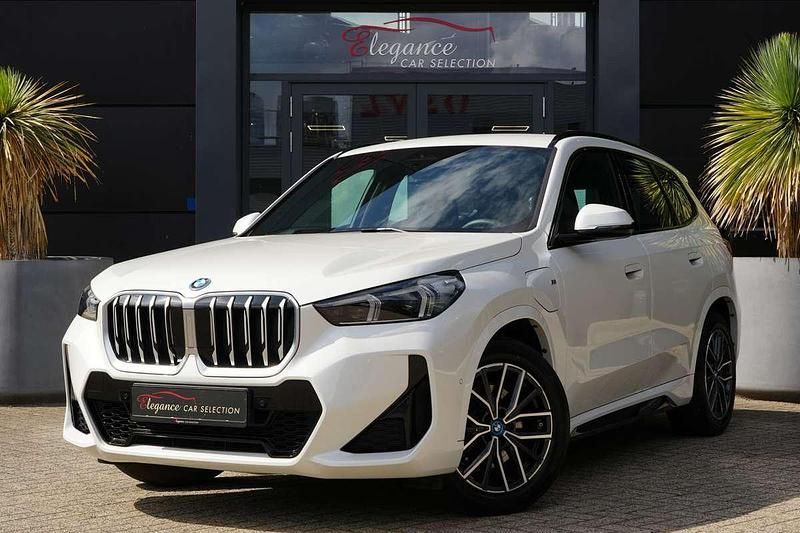Wit Gebruikt 2024 BMW X1 M Sport SUV | € 49.950 (Super prijs) - Afbeelding 1/4