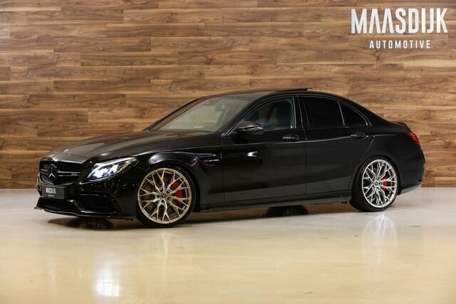 Zwart Gebruikt 2015 Mercedes S63 AMG AMG Sedan | € 44.740 (Goede deal) - Afbeelding 1/3