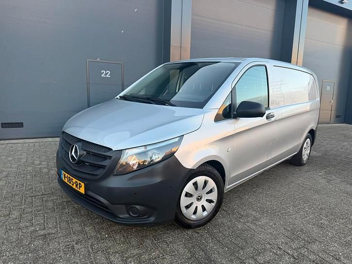 Occasion 2018 Mercedes Vito Van | € 9.450 (Super prijs) - Afbeelding 1/4