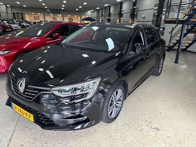 Zwart Gebruikt 2021 Renault Mégane GrandTour Intens Stationwagen | € 19.750 (Eerlijke prijs) - Afbeelding 1/4