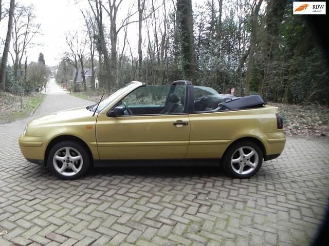 Geel Gebruikt 1998 VW Golf III Trendline Cabriolet | € 1.750 (Goede deal) - Afbeelding 1/4