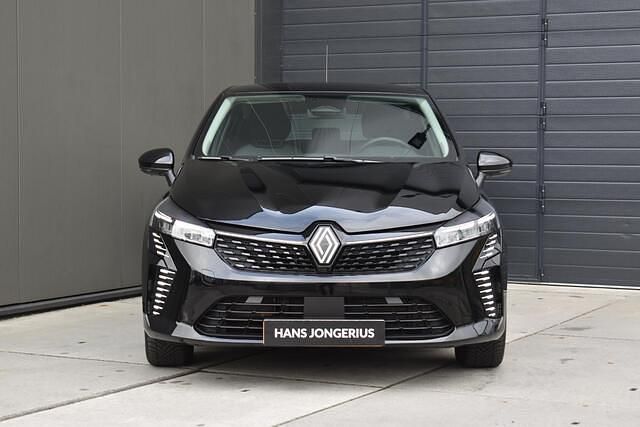 Occasion Renault Clio V Evolution 143 PK (105 kW) 2024 Noir étoilé gne Hatchback