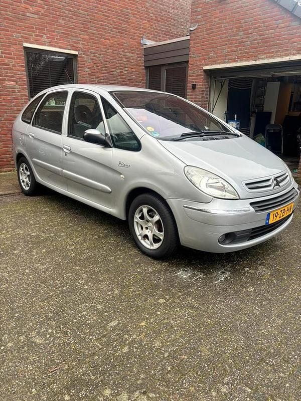 Gebruikt 2007 Citroën Xsara Picasso MPV | € 900 (Goede deal) - Afbeelding 1/4