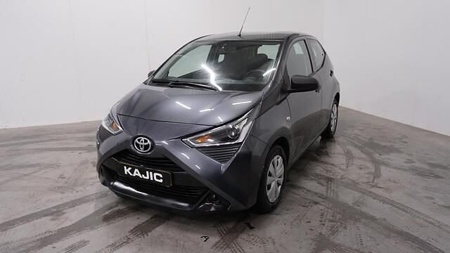 Occasion Toyota Aygo 72 PK (52 kW) 2021 Grijs Hatchback