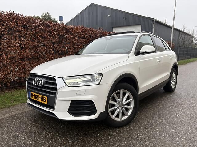 Wit Occasion 2018 Audi Q3 Design SUV | € 18.750 (Goede deal) - Afbeelding 1/4