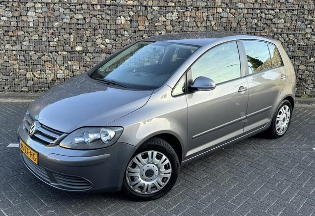 Grijs Gebruikt 2008 VW Golf Plus MPV | € 3.245 (Eerlijke prijs) - Afbeelding 1/4