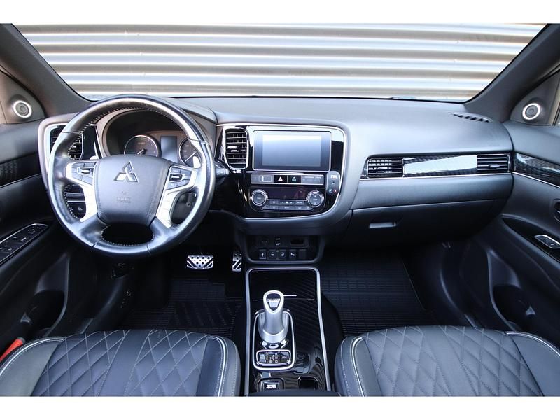 Occasion Mitsubishi Outlander Edition 135 PK (99 kW) 2020 Wit SUV