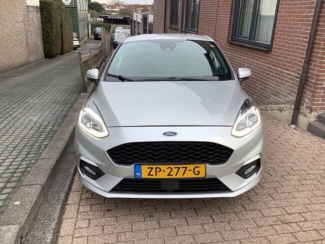 Occasion Ford Fiesta ST-Line 100 PK (73 kW) 2019 Grijs (metallic) Hatchback