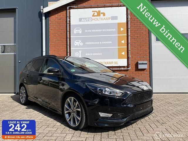 Zwart Gebruikt 2018 Ford Focus Titanium Stationwagen | € 14.950 (Super prijs) - Afbeelding 1/4