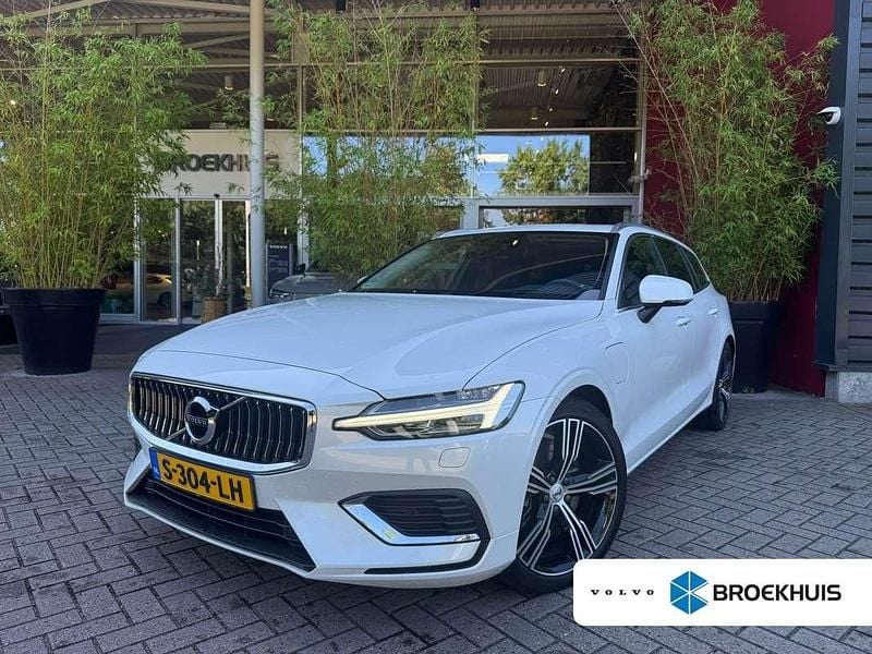 Wit Gebruikt 2022 Volvo V60 Inscription Stationwagen | € 36.900 (Goede deal) - Afbeelding 1/4