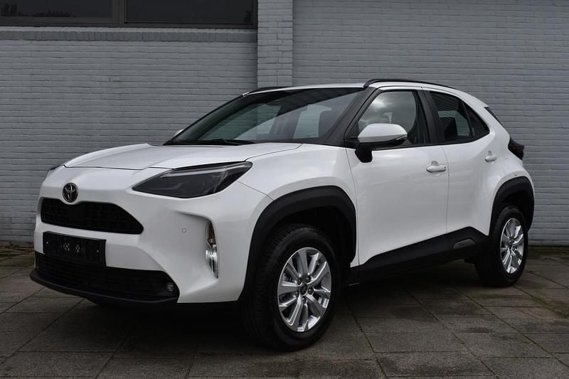 Wit Gebruikt 2024 Toyota Yaris Cross Active SUV | € 26.999 (Goede deal) - Afbeelding 1/1