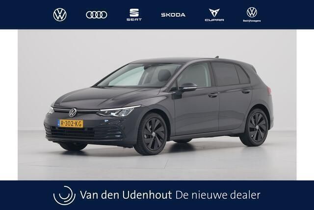 Grijs, metallic lak Gebruikt 2022 VW Golf VIII Hatchback | € 20.340 (Goede deal) - Afbeelding 1/4