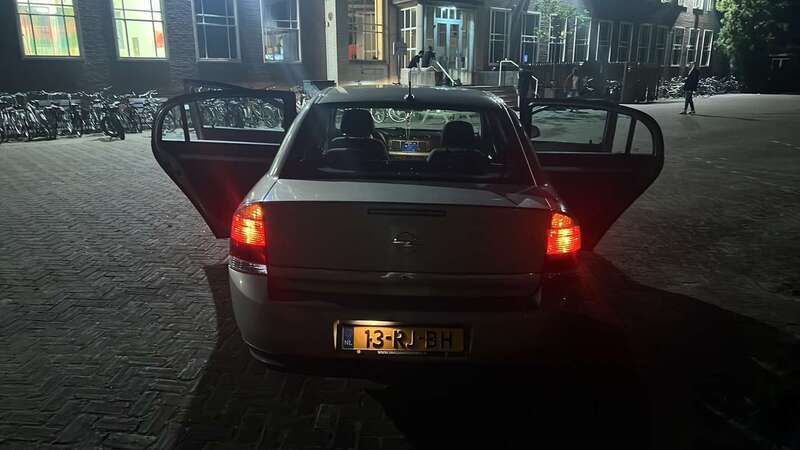 Afbeelding 4/4