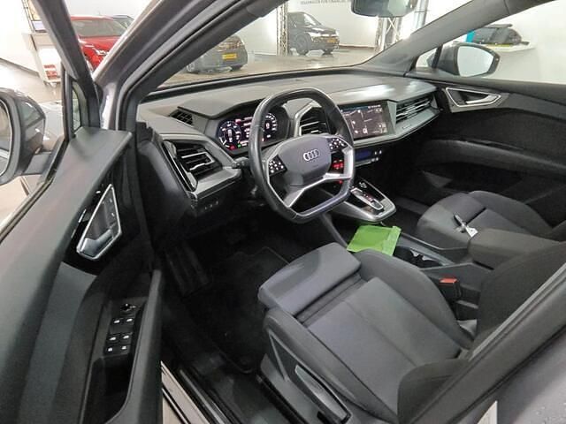 Occasion Audi Q4 e-tron Advanced 150 kW (204 PK) 2022 Grijs SUV