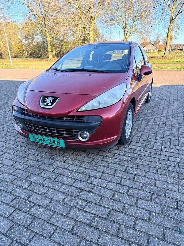 Occasion Peugeot 207 88 PK (64 kW) 2006 Rood Hatchback