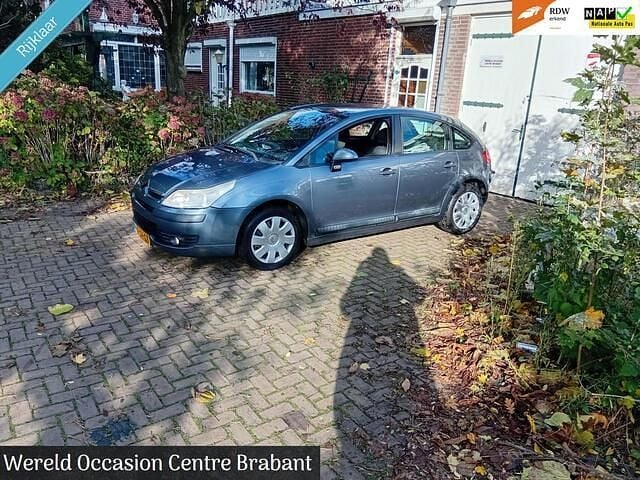 Grijs Gebruikt 2006 Citroën C4 Prestige Hatchback | € 1.199 (Goede deal) - Afbeelding 1/4