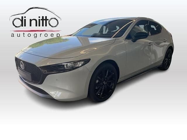 Beige Nieuw 2025 Mazda 3 Homura-Line Hatchback | € 29.339 - Afbeelding 1/4
