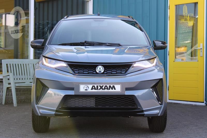 Nieuw Aixam Crossover Premium 2025 Grijs Hatchback