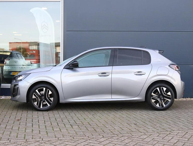 Occasion Peugeot 208 Allure 101 PK (74 kW) 2024 Grijs Hatchback