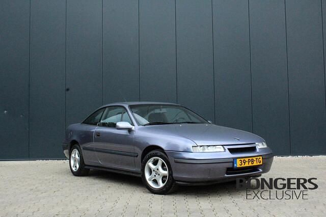 Occasion Opel Calibra Sportive 116 PK (85 kW) 1993 Paars Coupé