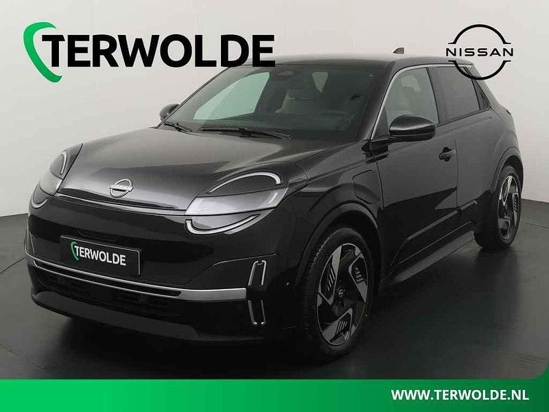 Zwart Nieuw 2025 Nissan Micra Evolve Hatchback | € 37.657 (Eerlijke prijs) - Afbeelding 1/4