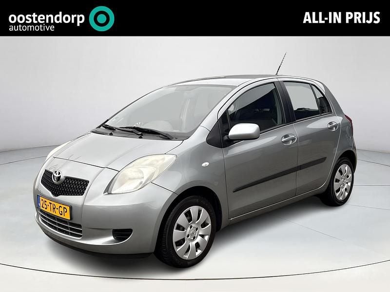 Grijs Gebruikt 2007 Toyota Yaris Sol Hatchback | € 7.300 (Eerlijke prijs) - Afbeelding 1/4