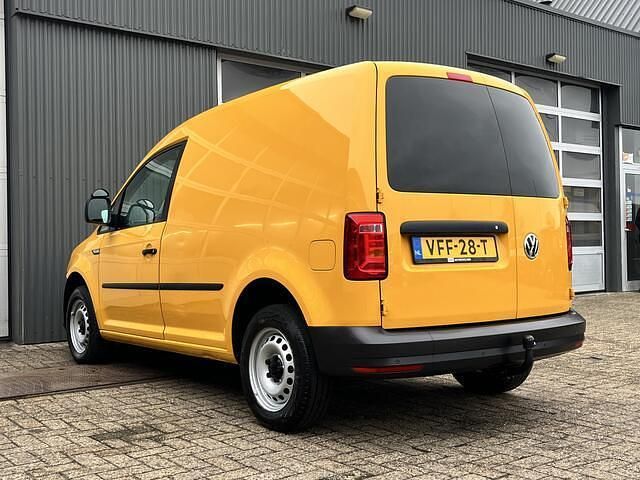 Occasion VW Caddy 75 PK (55 kW) 2020 Geel MPV