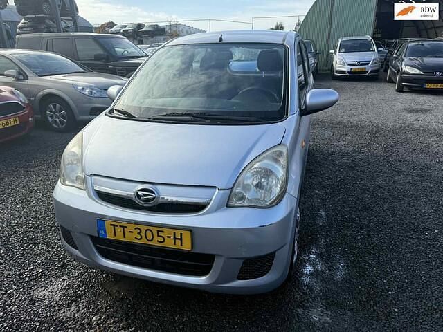Grijs Gebruikt 2008 Daihatsu Cuore Hatchback | € 1.150 (Goede deal) - Afbeelding 1/4