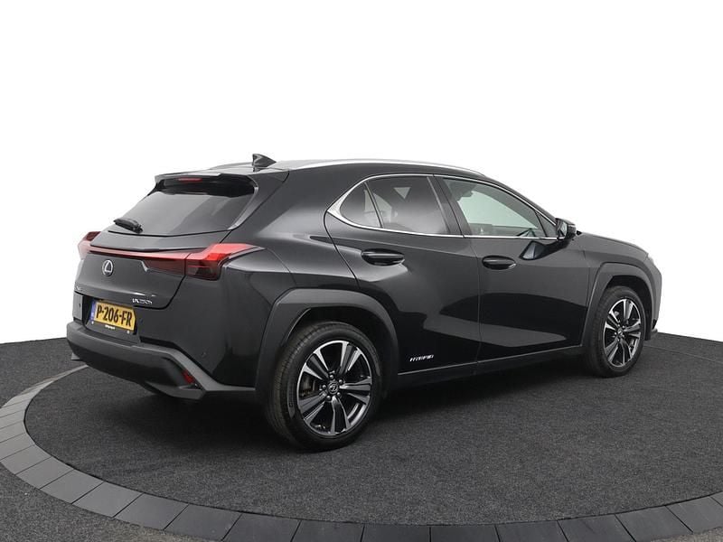 Occasion Lexus UX 184 PK (135 kW) 2022 Zwart SUV