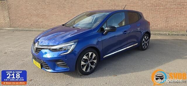 Blauw Occasion 2022 Renault Clio V Hatchback | € 13.450 (Goede deal) - Afbeelding 1/4